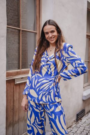 Leaves jacket