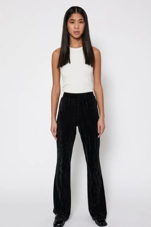Velvetta pants